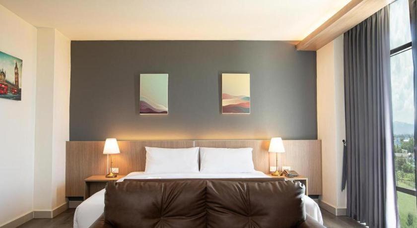 B2 Mae Sot Boutique & Budget Hotel エクステリア 写真