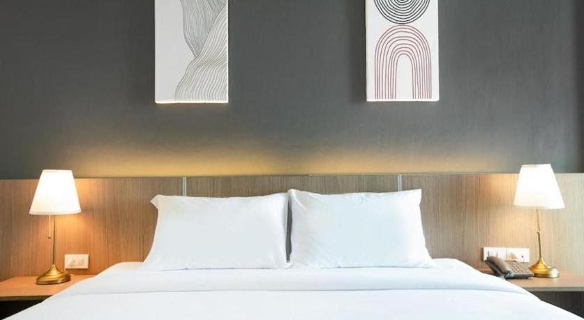 B2 Mae Sot Boutique & Budget Hotel エクステリア 写真
