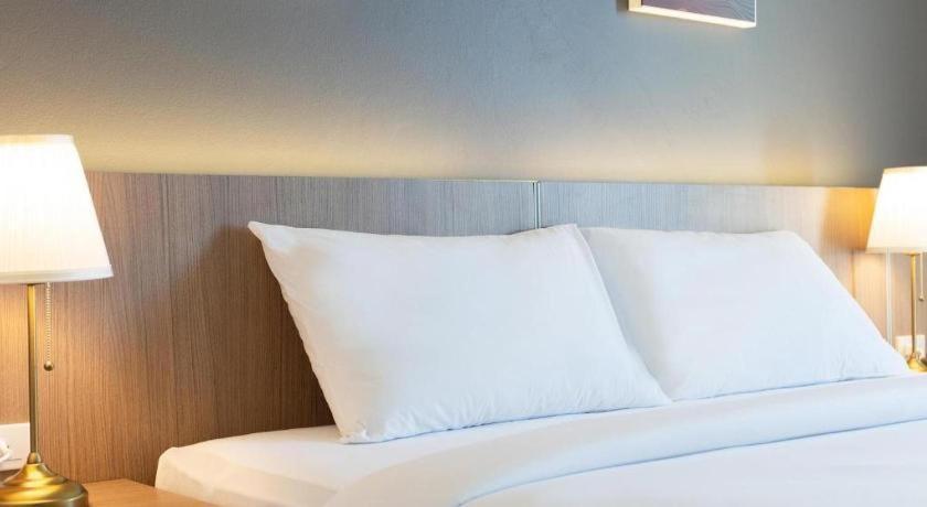 B2 Mae Sot Boutique & Budget Hotel エクステリア 写真